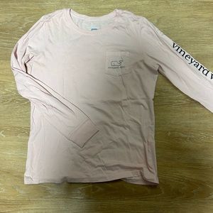 Pink vineyard vines long sleeve t shirt. Women’s XS
